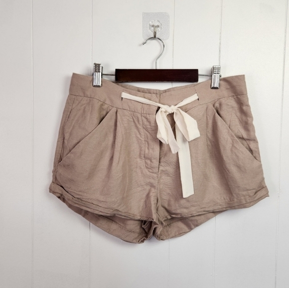 Aritzia Wilfred Allegra Linen Lyocell Mid Rise Shorts Button Fly Size 2 - Picture 2 of 5
